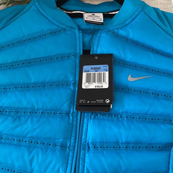 Nike Aeroloft Running Vest - Picture 3 of 3
